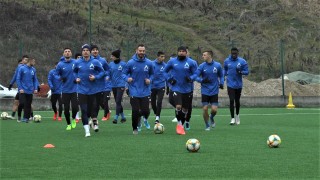 Левски проведе своята първа тренировка в Сандански