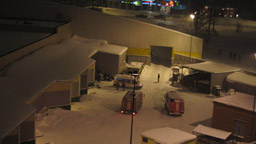 Снегът срути покрив на хипермаркет в Русия, 1 загинал