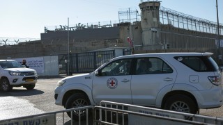 Хамас освободи израелския войник Агам Бергер Освен това днес трябва