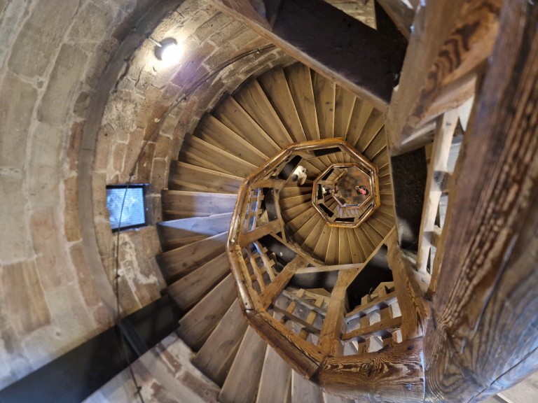 Вътре в кулата Sinwell