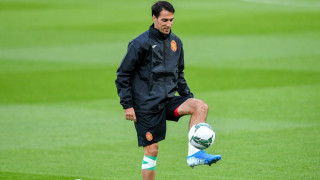 Бившият капитан на националния отбор Ивелин Попов ще премине в