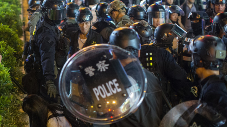 Полицията в Хонконг отказа на опозицията провеждане на голям антиправителствен