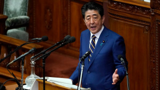 Японският премиер заяви че страната му ще сформира космическо отбранително