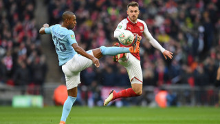 Контузията на дефанзивния халф на Ман Сити Фернандиньо не е