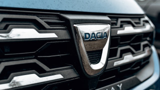 Румънската марка автомобили Dacia част от френската група Renault е