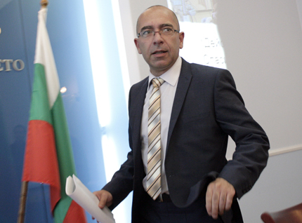 Държавата опитва тотален контрол на инвазивната кардиология