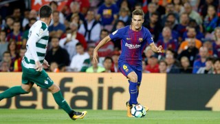 През лятото младият футболист на Барселона Денис Суарес отклони оферта