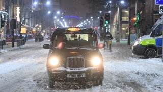Студовете и снеговалежи са причинили загуби на икономиката на Обединеното