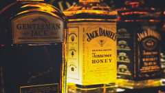 Разместване в алкохолния сектор в света: Производителят на водка Absolut иска да купи производителя на уиски Jack Daniel&rsquo;s