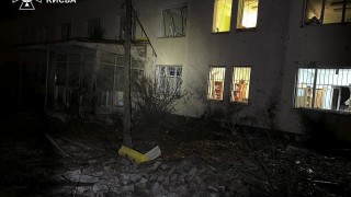 Тази нощ силите за противовъздушна отбрана работят в Киев отблъсквайки