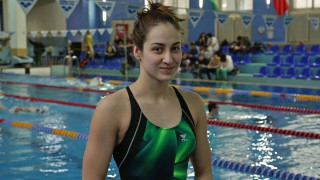 Плувкинята Диана Петкова остана на девет стотни от медал на