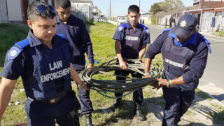 Южна Африка праща армията в помощ на полицията срещу банди в Кейптаун