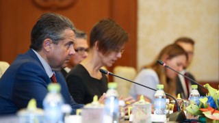 Берлин: Никой не подкрепя желанието на Тръмп да се отмени иранската ядрена сделка