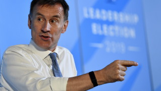 Британският външен министър заяви че Великобритания ще улесни освобождаването на