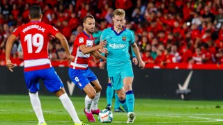 Халфът на Барселона Френки де Йонг призна че пред себе