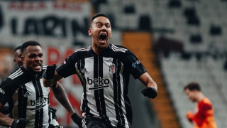 Бешикташ е господарят на Истанбул, "черните орли" сломиха Галатасарай