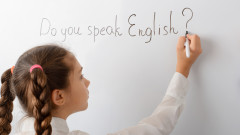 Със закон Украйна разширява употребата на английския език
