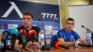 Защитникът на Левски Иван Горанов говори пред медиите преди утрешния