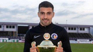 21 годишният халф и доскорошен младежки национал Кольо Станев ще играе