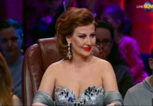 Илияна Раева ръси мъдрости във Фейсбук