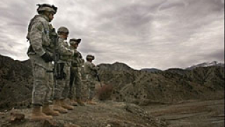 Таджикистан дава небето си за доставки на НАТО за Афганистан 