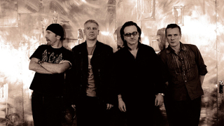 U2 снимат ново видео