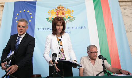 Отново две ДПС-та се явяват на вота