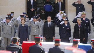 Франция се сбогува с Жак Ширак