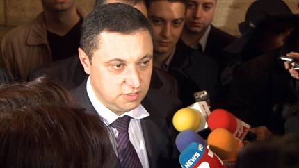 Янев обвини Плевнелиев за гафове на служебните министри