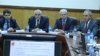 Метеорологичните обстановка в страната сега е по спокойна в сравнение със