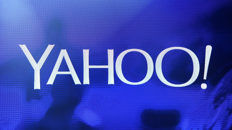 За колко ще продадат Yahoo? Отговорът става ясен до 11 април