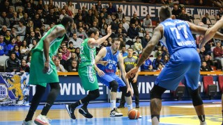 Левски Лукойл запази един от чужденците си