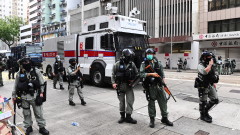 Полиция нахлу в продемократична медия в Хонконг, шестима арестувани