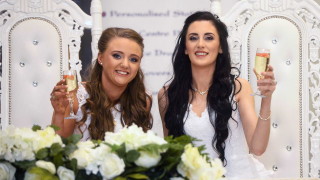 Първи гей брак бе сключен в Северна Ирландия съобщиха световните