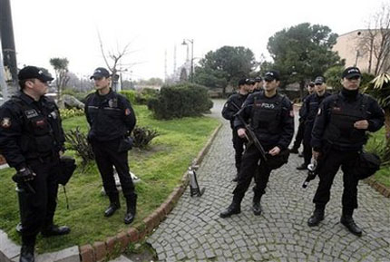 130 души задържани в Турция за връзки с ПКК