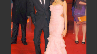 Фрида Пинто призна, че има връзка с Дев Пател