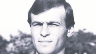Днес 68 години трябваше да навърши емблематичният защитник на Славия