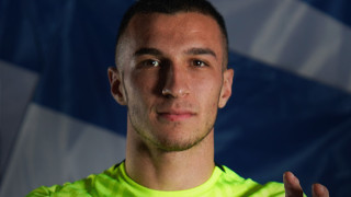 Официално Пламен Андреев е футболист на Лех Познан Вратарят преминава