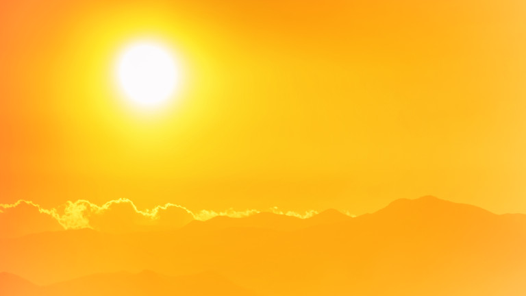 Испания регистрира най-високите си ранни летни температури от четири десетилетия