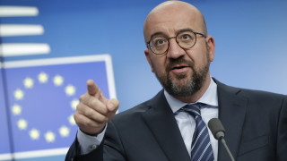 Русия все повече се опитва Това заяви председателят на Европейския