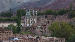 Kитайските власти са готови за битка с антикитайските критици на