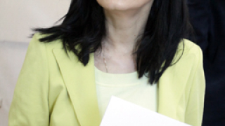 Хората на Кунева алармираха за 30 000 скрити бюлетини