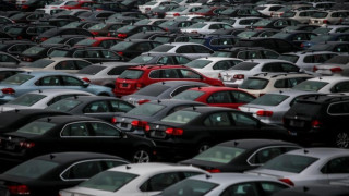  Рекорден срив в световните продажби на автомобили прогнозира Fitch 