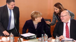 Берлин одобри нови мерки за овладяване на мигрантската криза