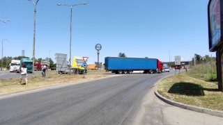 До 16 часа преминаването през Дунав мост при Русе ще