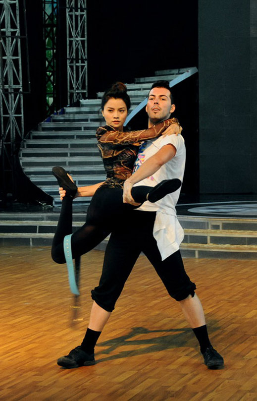 Отново българи във виетнамския Dancing Stars