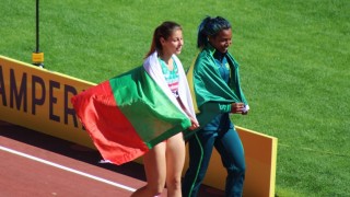 Александра Начева стана световна шампионка в тройния скок на Световното