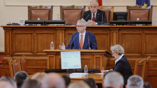 За този един месец от МОН са проведени 108 национални външни