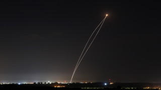 Израел свали ракета от Газа