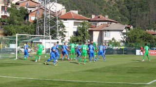 Пирин Благоевград победи своя съименник от Разлог с 3 0 в